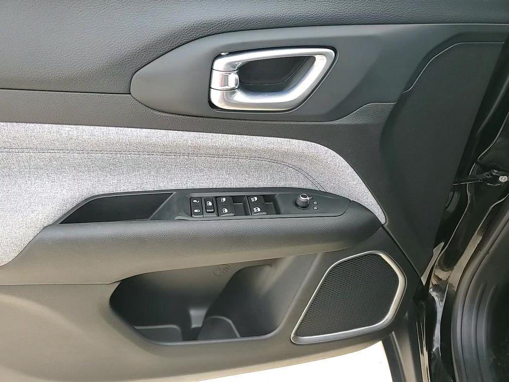 new 2025 Jeep Compass car, priced at $24,732
