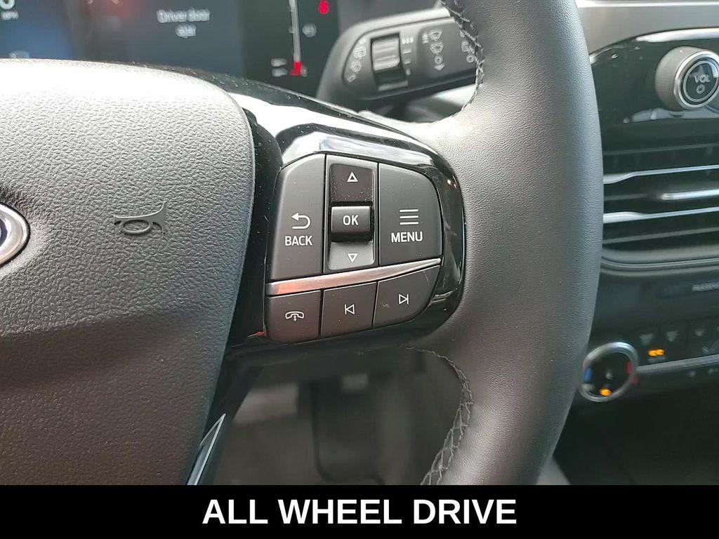 used 2024 Ford Escape car, priced at $19,995