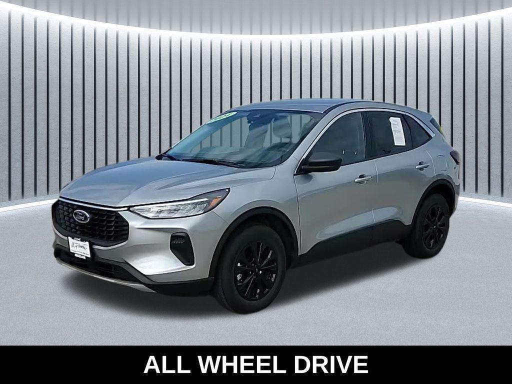 used 2024 Ford Escape car, priced at $19,995