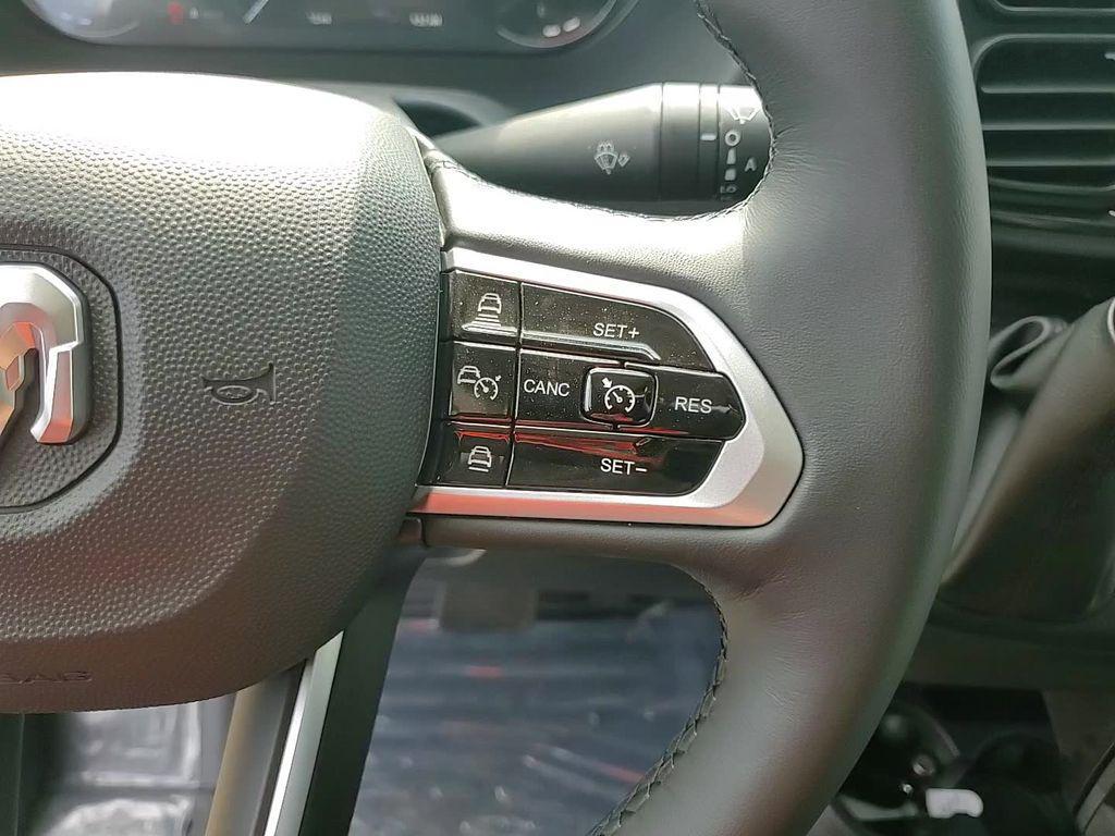 new 2025 Ram ProMaster 1500 car, priced at $49,408