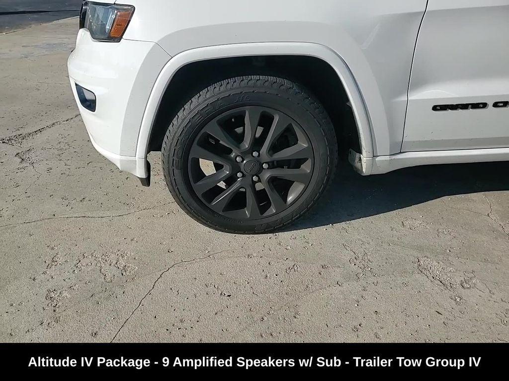 used 2017 Jeep Grand Cherokee car, priced at $14,288