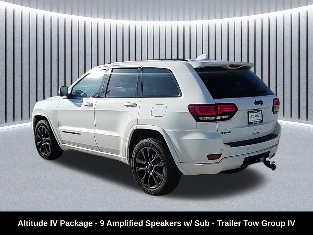 used 2017 Jeep Grand Cherokee car, priced at $14,288