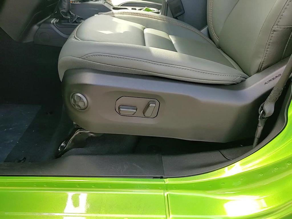 new 2025 Jeep Gladiator car, priced at $56,643