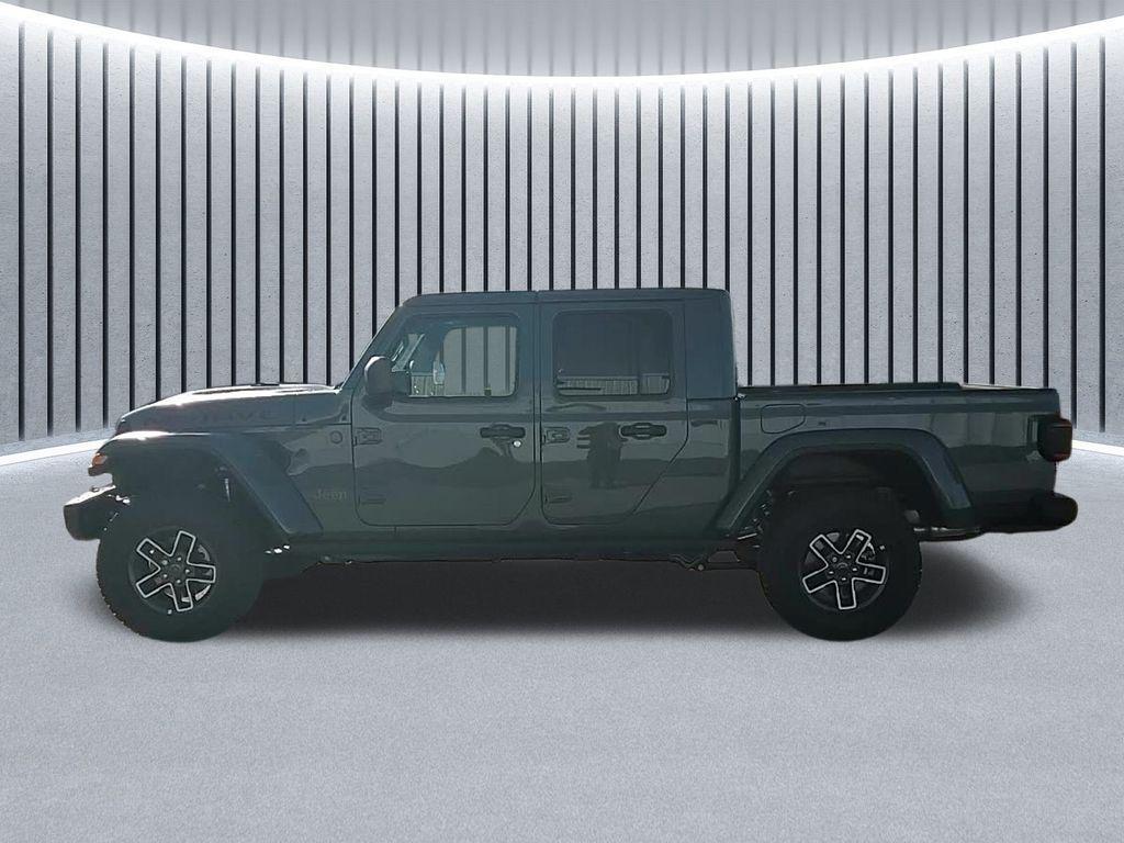 new 2025 Jeep Gladiator car