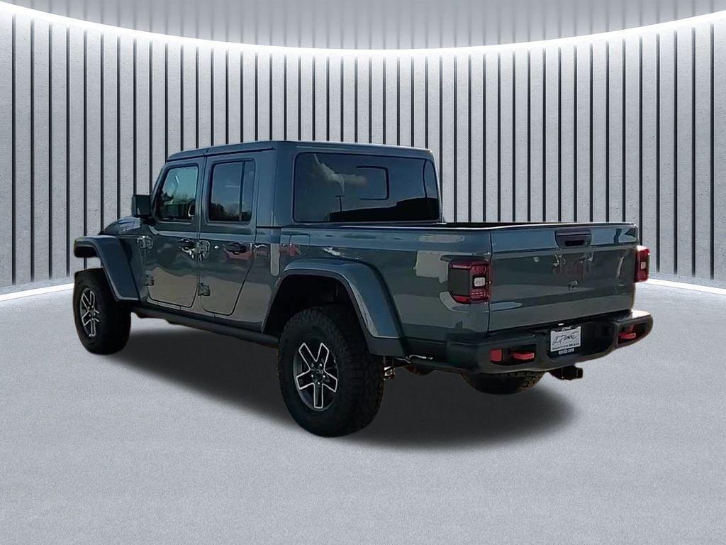 new 2025 Jeep Gladiator car
