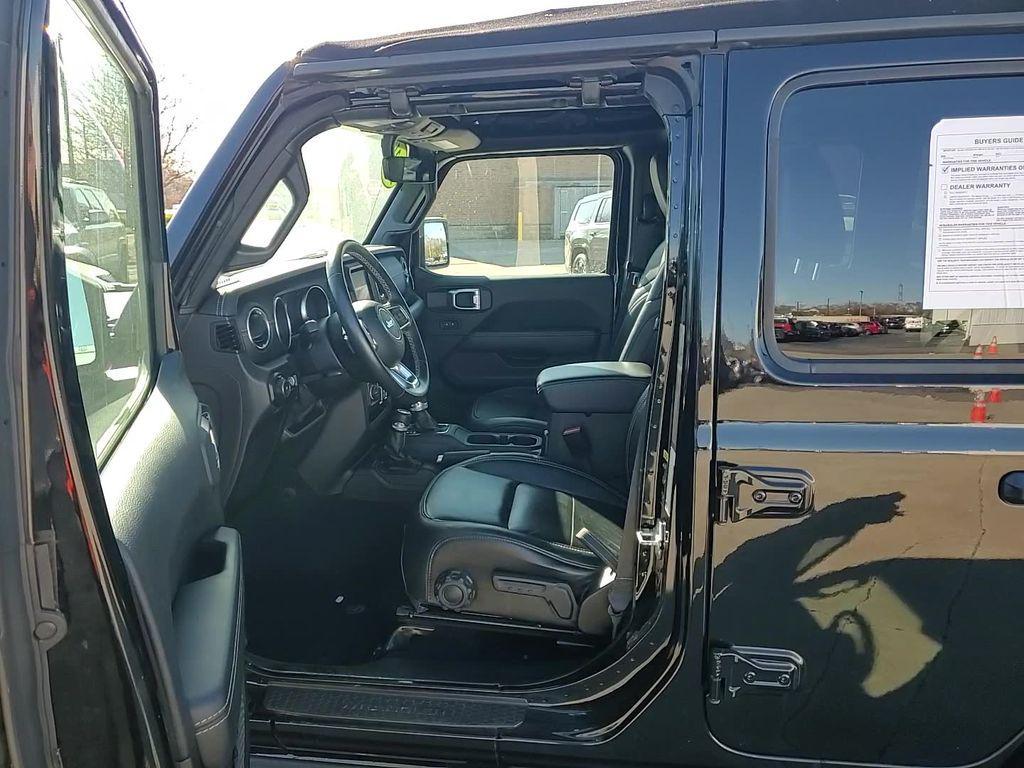 used 2021 Jeep Wrangler Unlimited car, priced at $29,882