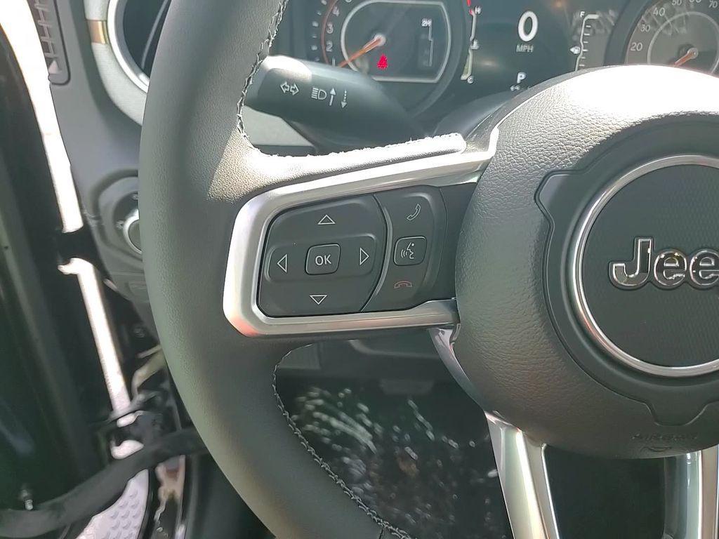 new 2025 Jeep Wrangler car, priced at $52,243