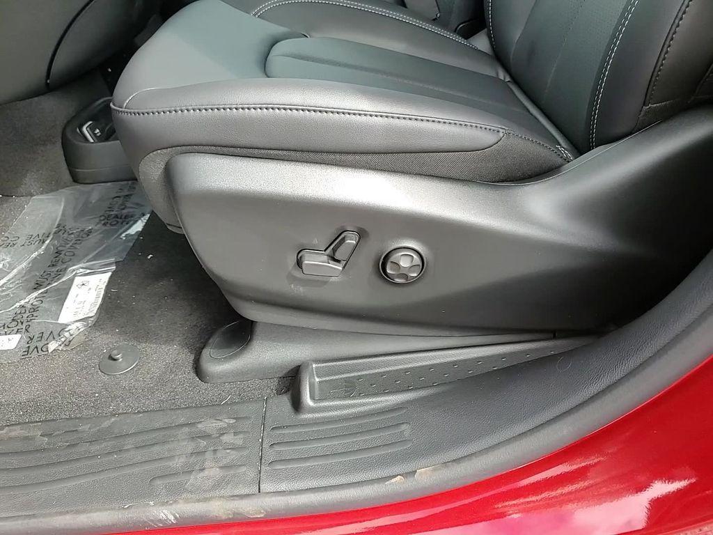 new 2025 Chrysler Voyager car, priced at $36,011