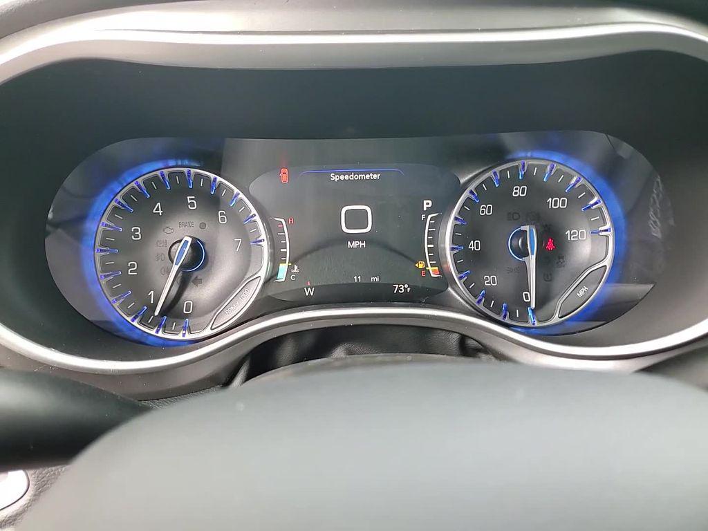 new 2025 Chrysler Voyager car, priced at $36,011