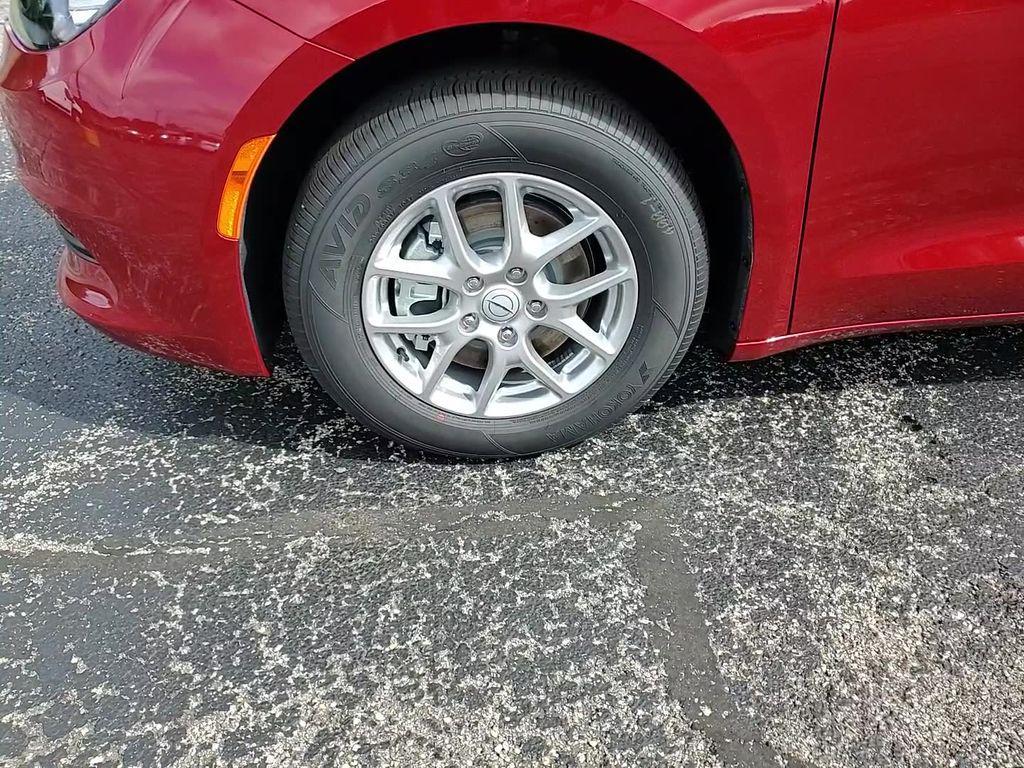 new 2025 Chrysler Voyager car, priced at $36,011