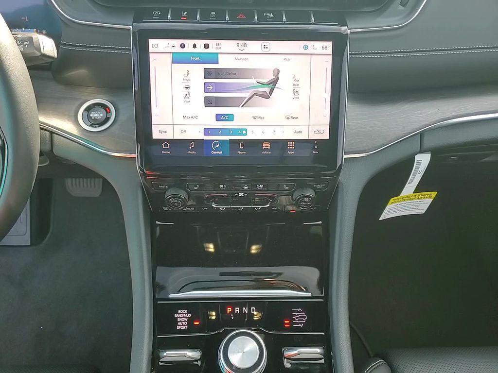 new 2025 Jeep Grand Cherokee L car, priced at $58,423