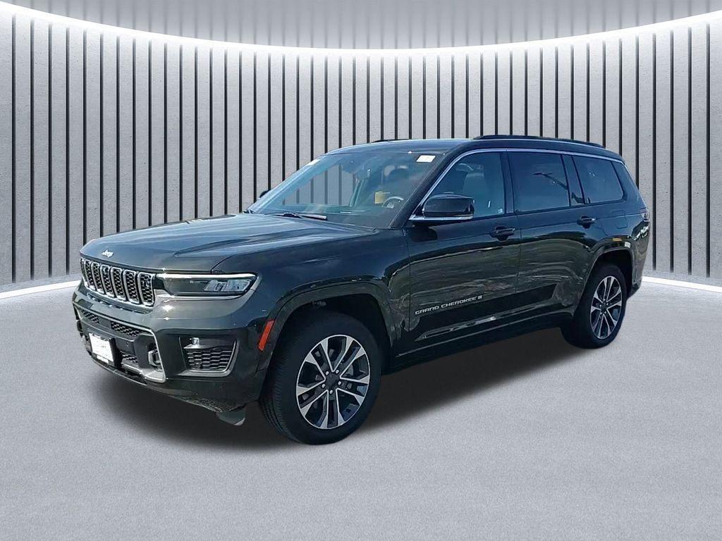 new 2025 Jeep Grand Cherokee L car, priced at $58,423