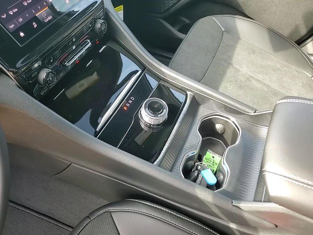 new 2025 Jeep Grand Cherokee car, priced at $39,807