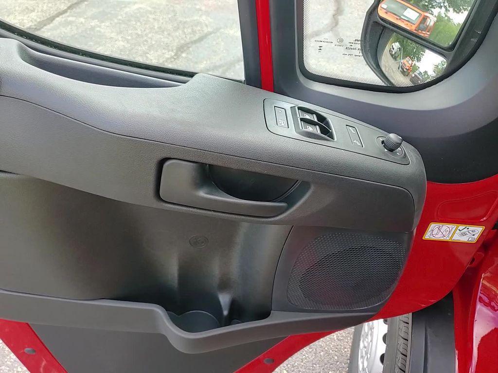 new 2025 Ram ProMaster 1500 car, priced at $44,958