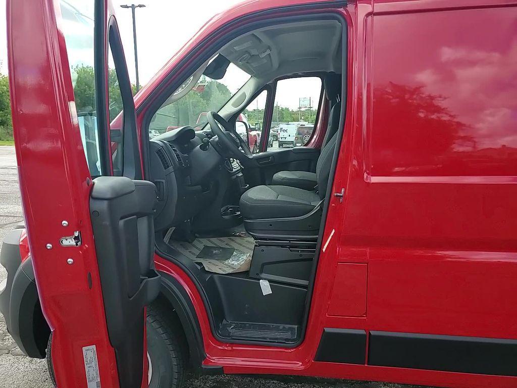 new 2025 Ram ProMaster 1500 car, priced at $44,958