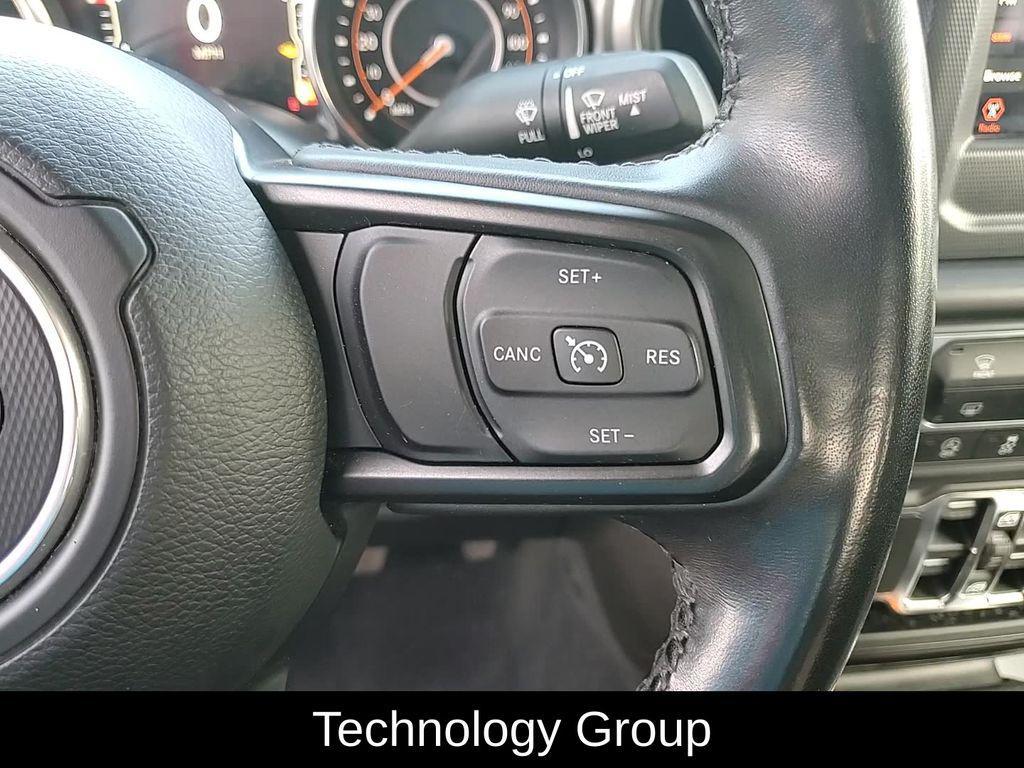 used 2022 Jeep Gladiator car, priced at $30,403