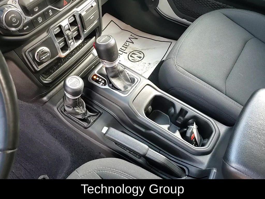 used 2022 Jeep Gladiator car, priced at $30,403