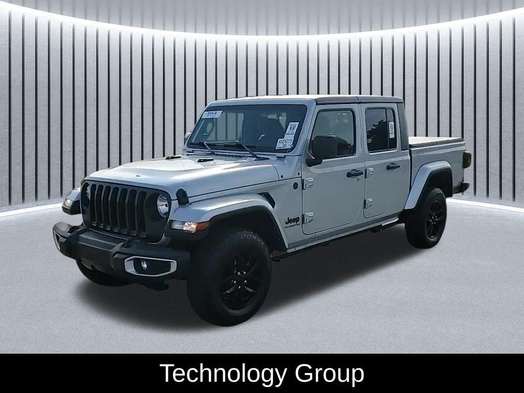 used 2022 Jeep Gladiator car, priced at $30,403