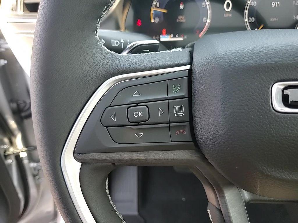 new 2025 Jeep Grand Cherokee L car, priced at $47,032