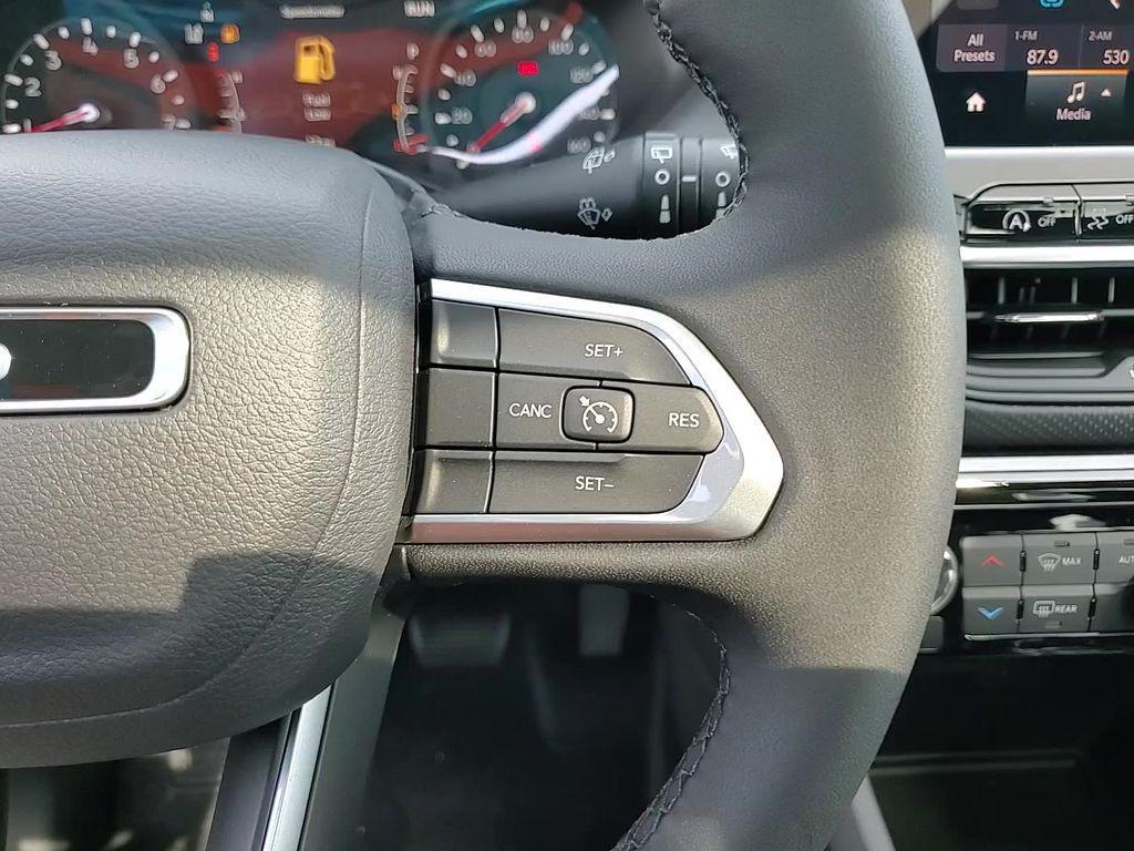new 2025 Jeep Compass car, priced at $34,835