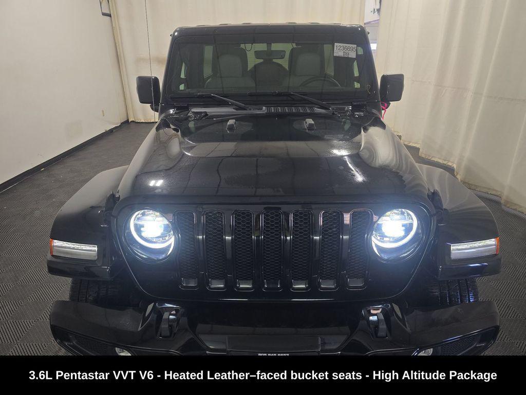 used 2022 Jeep Wrangler Unlimited car, priced at $37,888