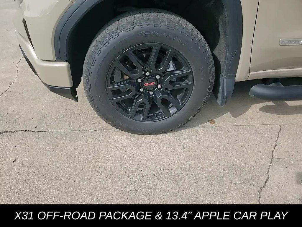 used 2022 GMC Sierra 1500 car, priced at $43,592