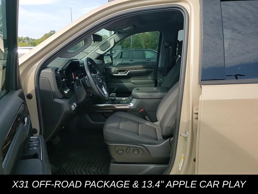 used 2022 GMC Sierra 1500 car, priced at $43,592