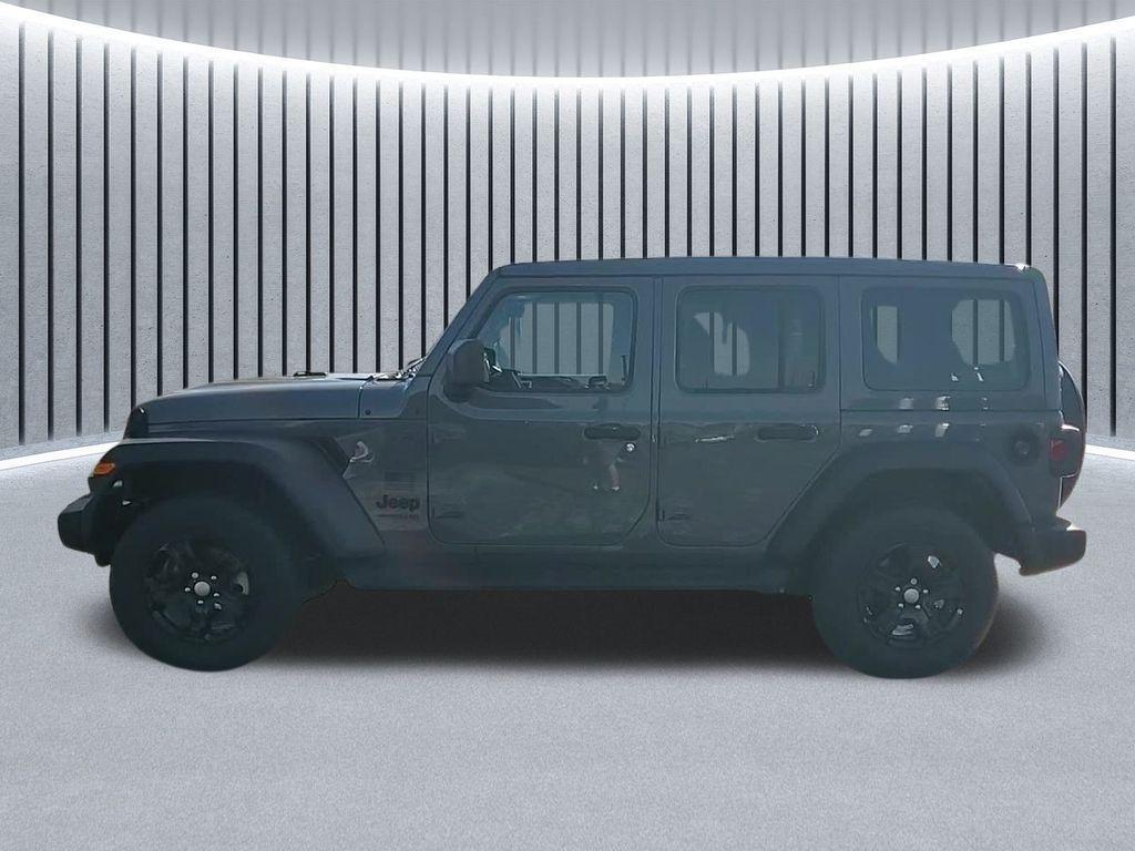 used 2022 Jeep Wrangler Unlimited car, priced at $37,995