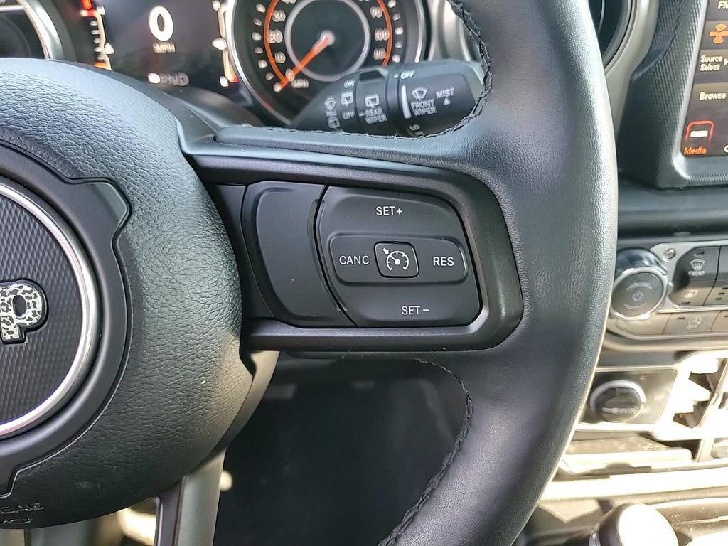 used 2022 Jeep Wrangler Unlimited car, priced at $37,995