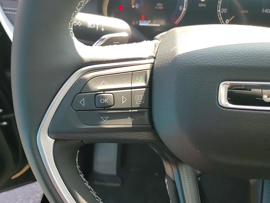 new 2025 Jeep Grand Cherokee L car, priced at $38,828