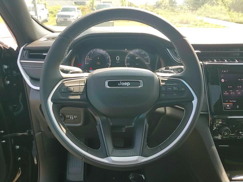 new 2025 Jeep Grand Cherokee L car, priced at $38,828