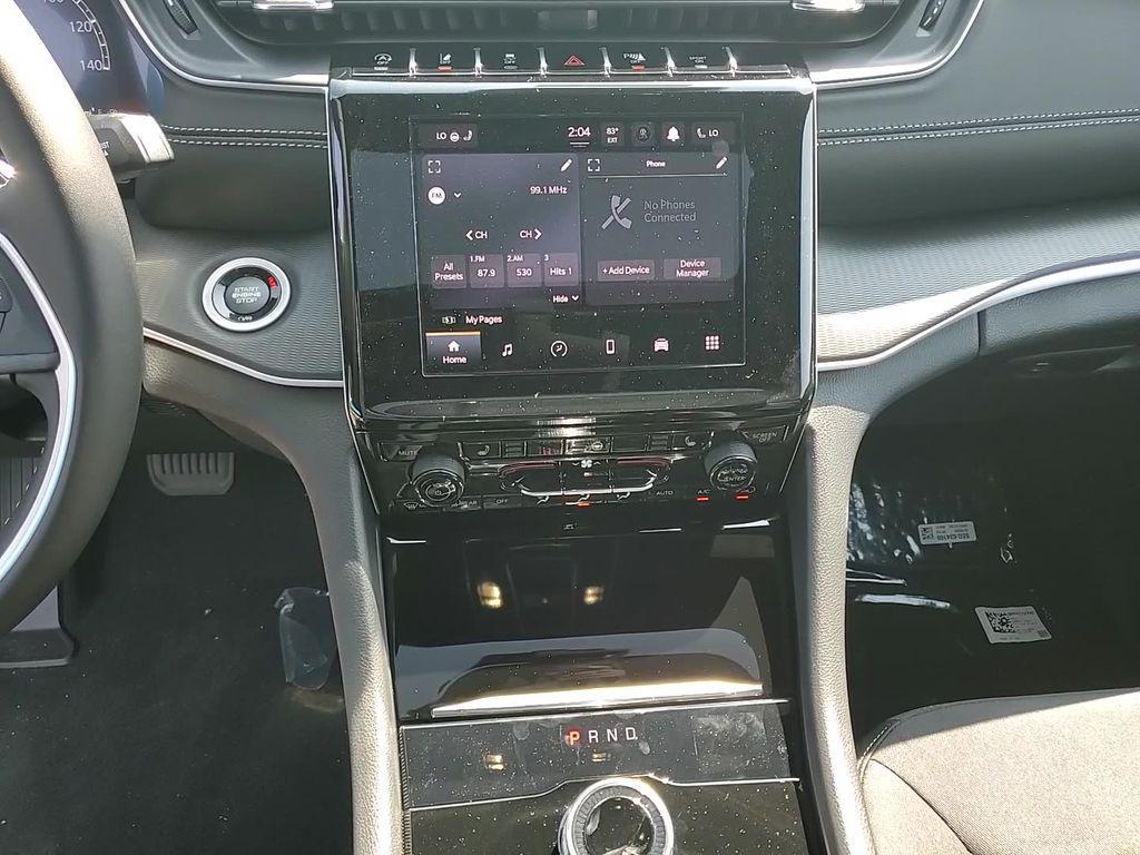 new 2025 Jeep Grand Cherokee L car, priced at $38,828