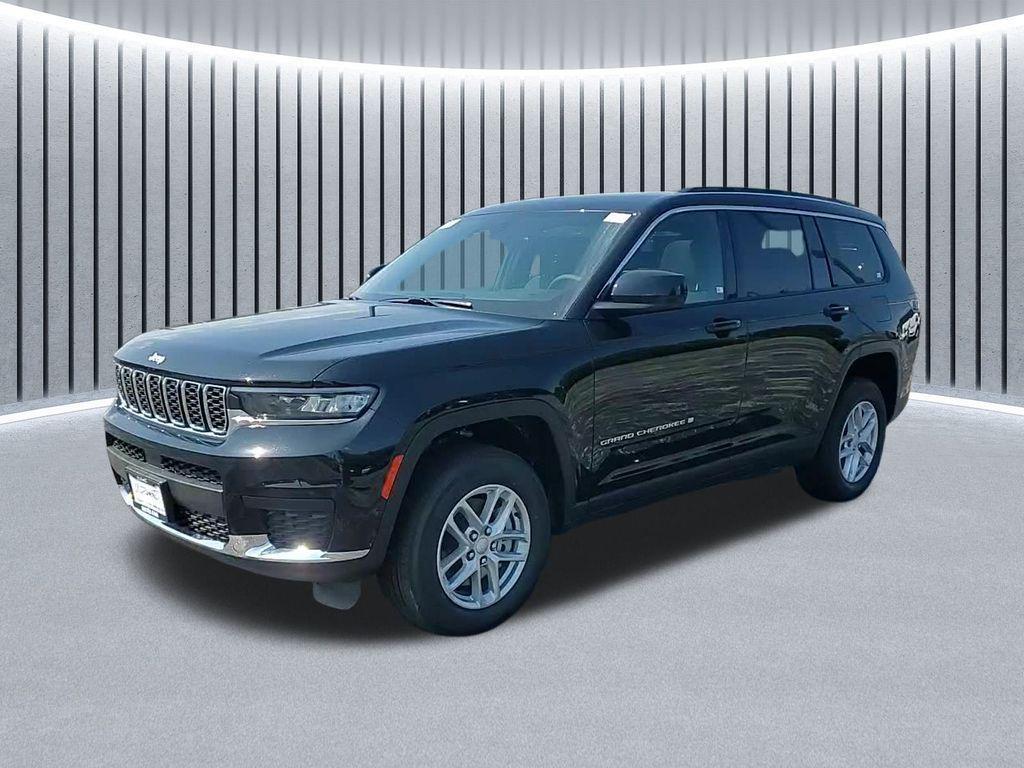 new 2025 Jeep Grand Cherokee L car, priced at $38,828