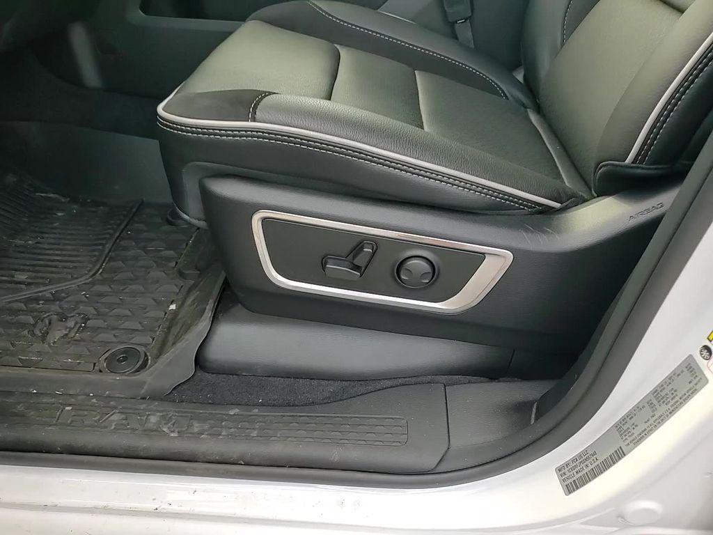 new 2025 Ram 1500 car, priced at $67,554