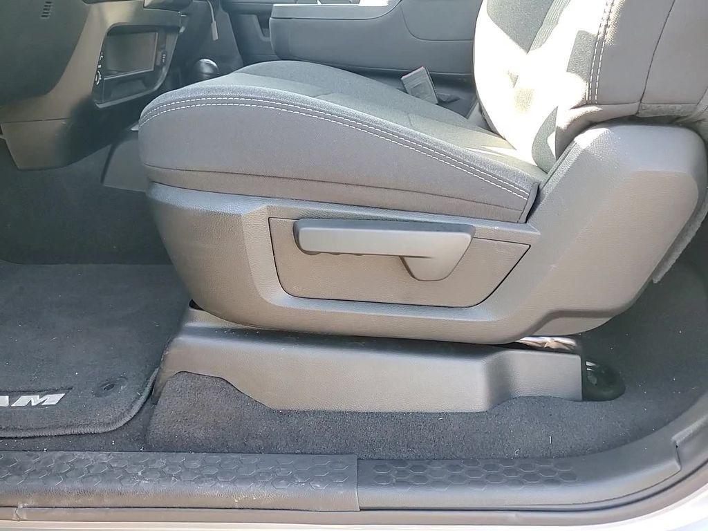 new 2024 Ram 2500 car, priced at $46,904