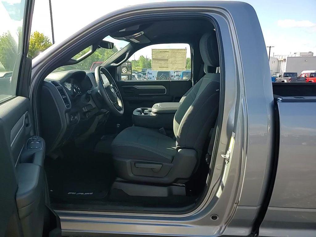new 2024 Ram 2500 car, priced at $46,904