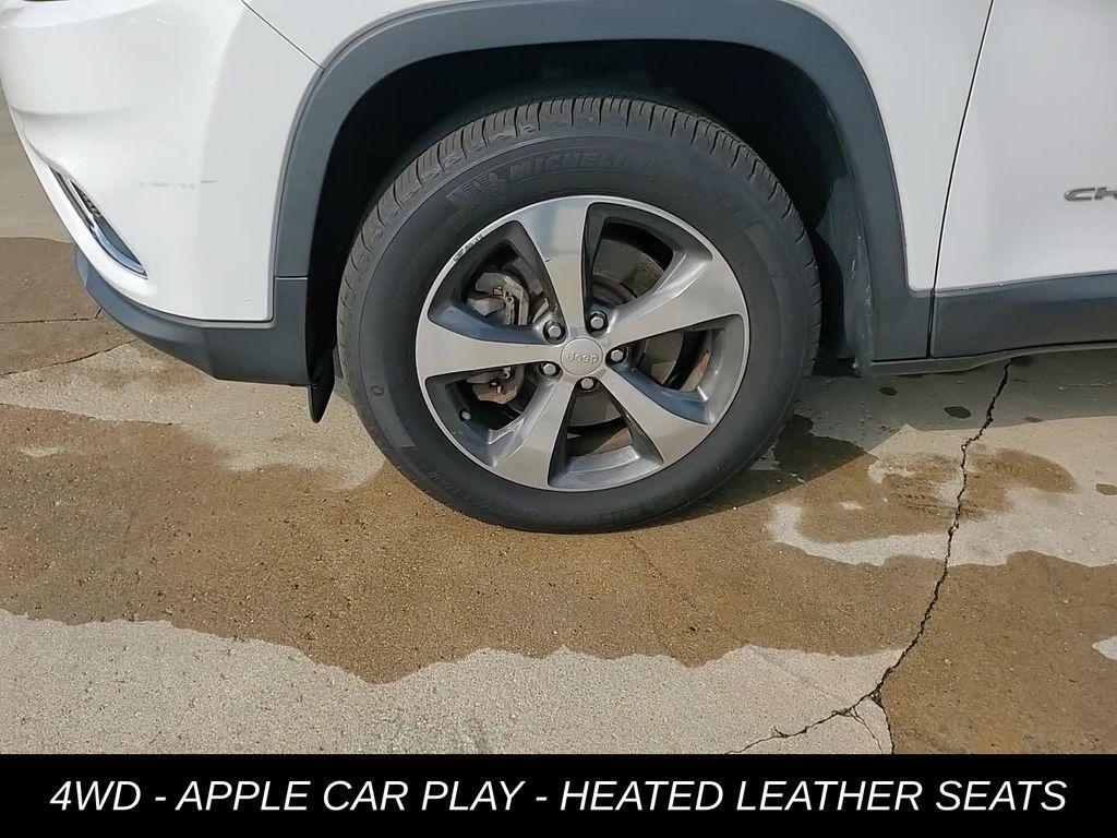 used 2019 Jeep Cherokee car, priced at $20,753