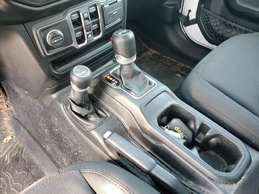 used 2021 Jeep Wrangler Unlimited car, priced at $31,995