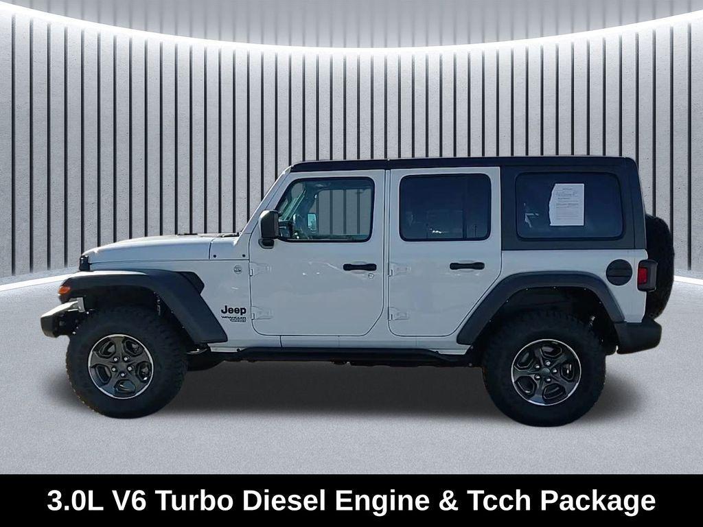 used 2021 Jeep Wrangler Unlimited car, priced at $27,688