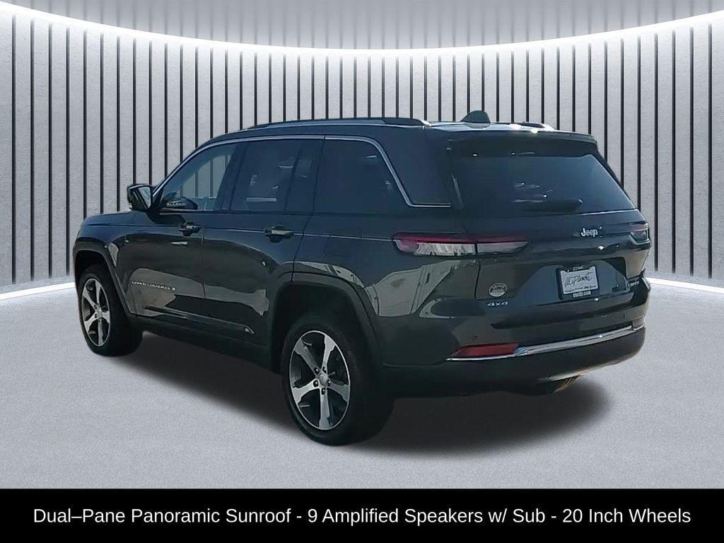 used 2023 Jeep Grand Cherokee car, priced at $31,168