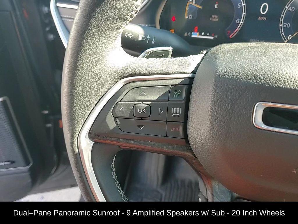 used 2023 Jeep Grand Cherokee car, priced at $31,168