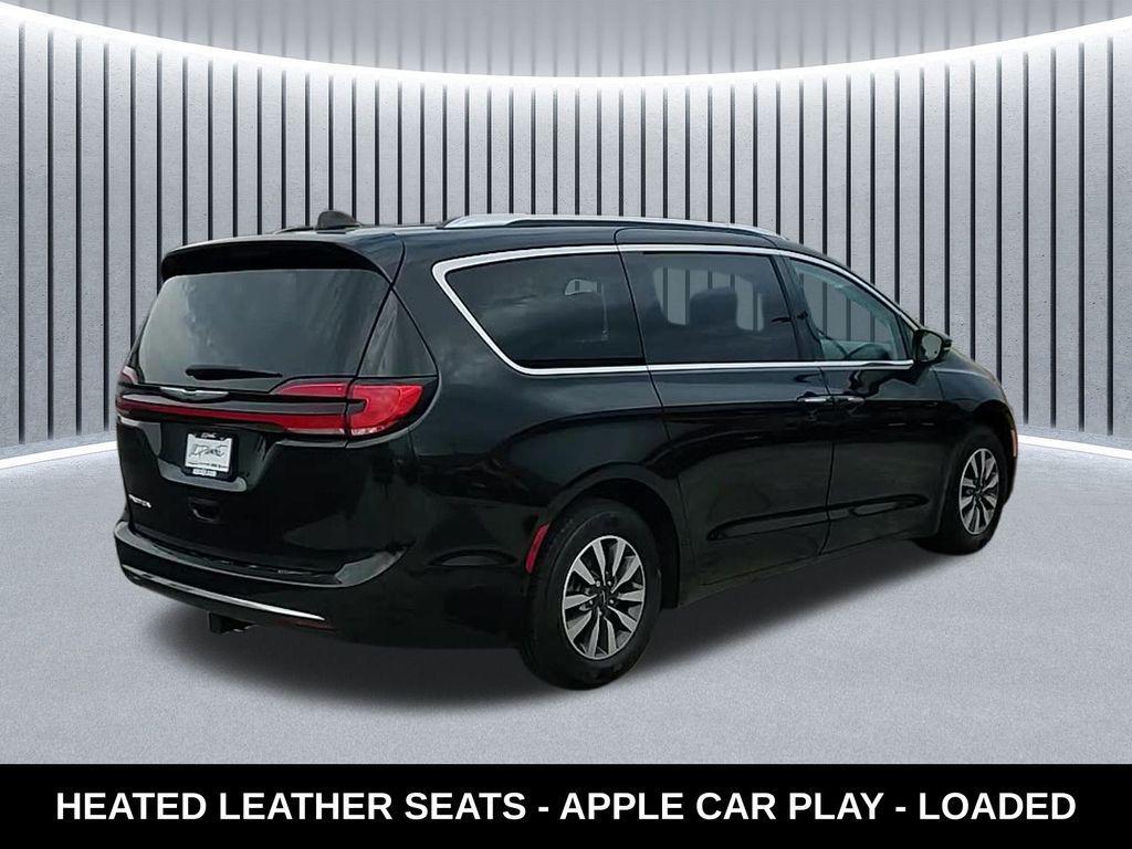 used 2021 Chrysler Pacifica car, priced at $16,688