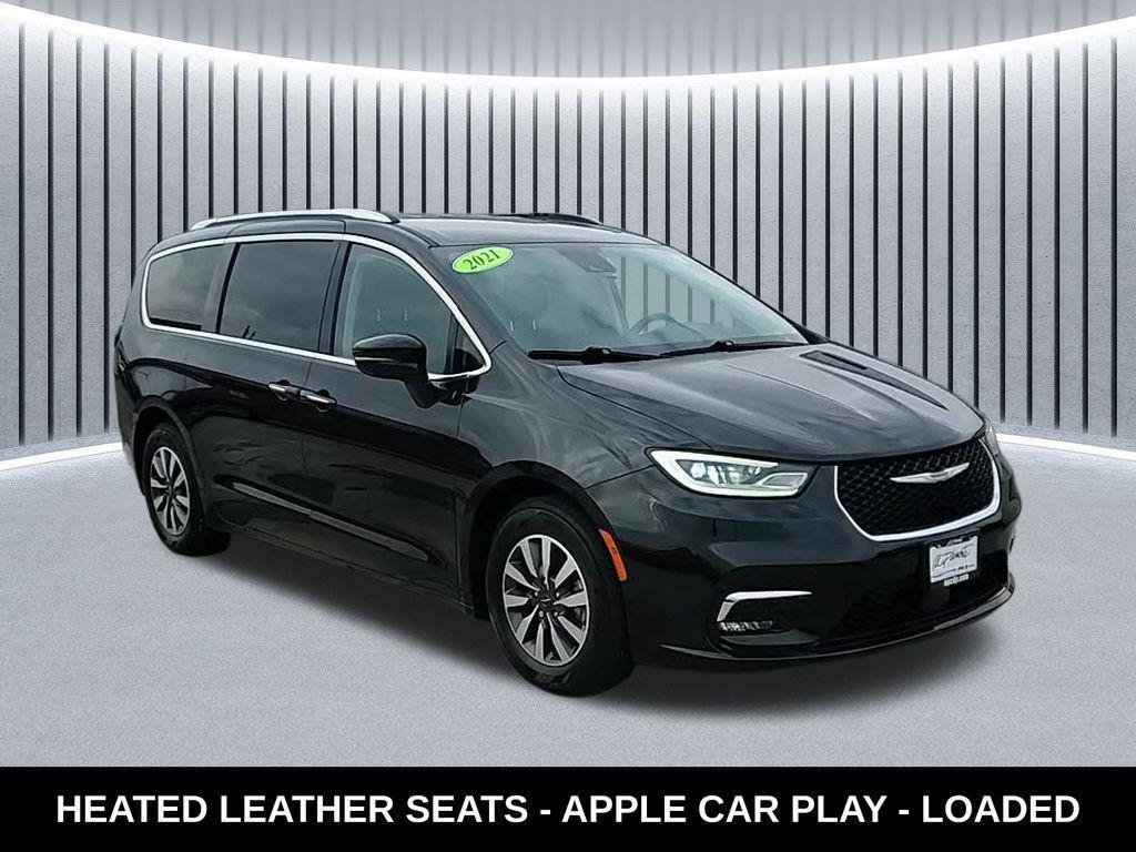 used 2021 Chrysler Pacifica car, priced at $16,688