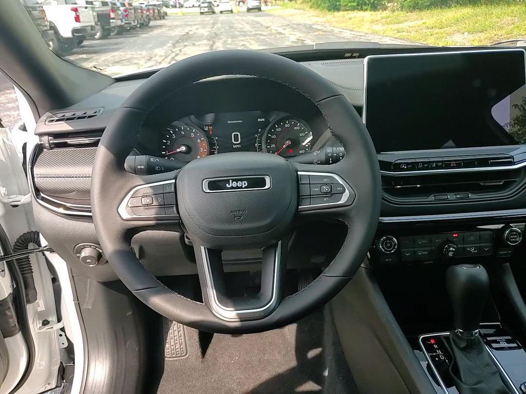 new 2025 Jeep Compass car, priced at $33,442