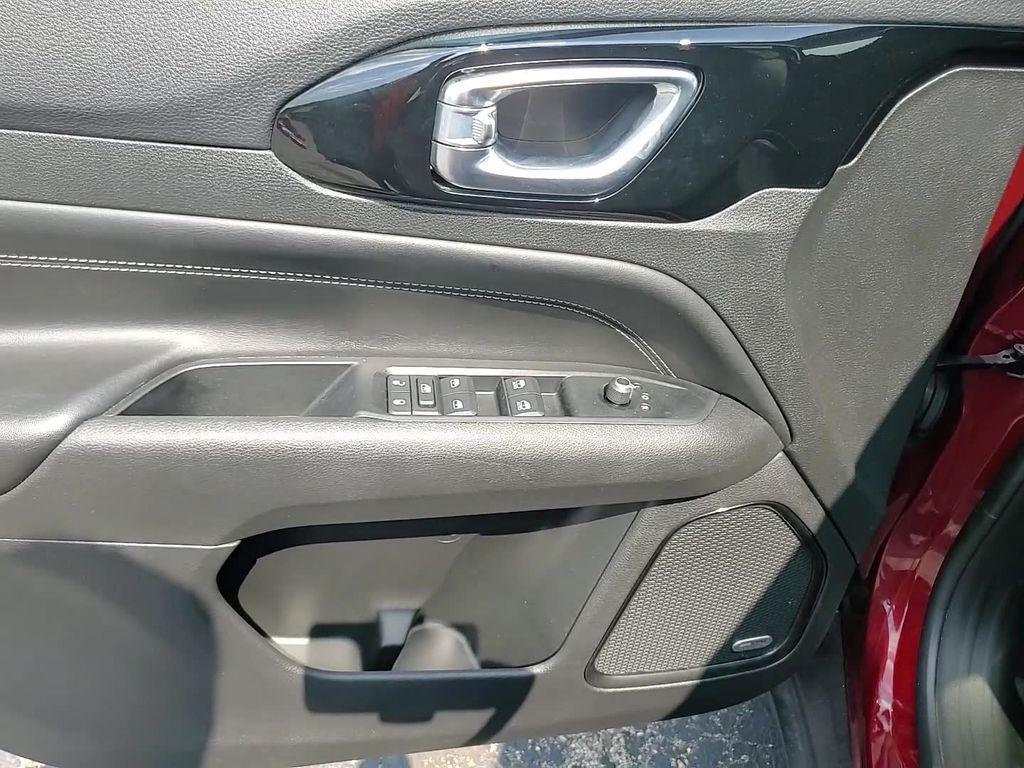 used 2022 Jeep Compass car, priced at $23,401