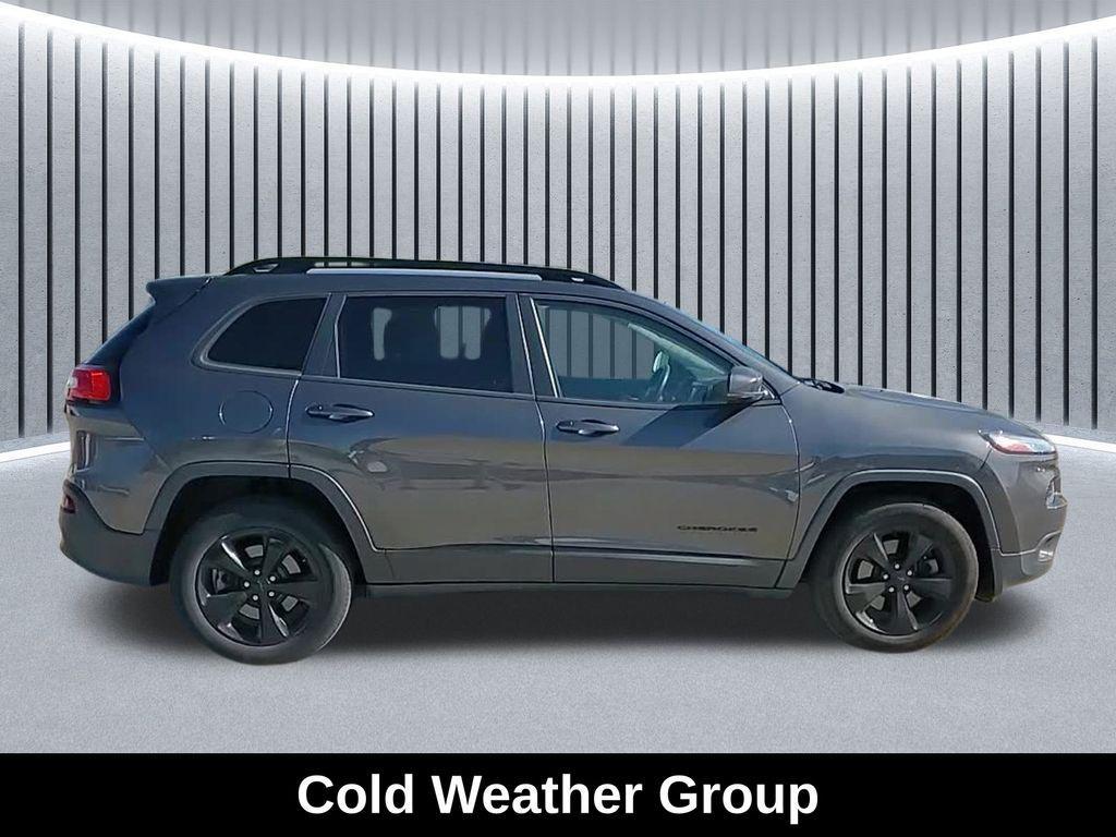 used 2016 Jeep Cherokee car, priced at $13,395