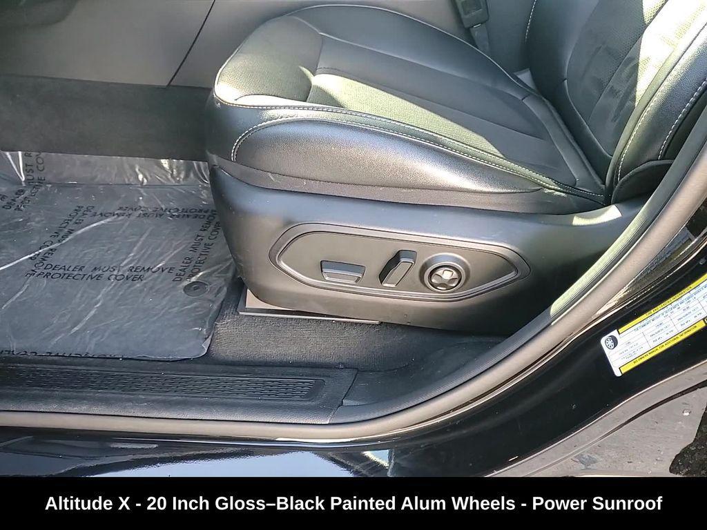 used 2024 Jeep Grand Cherokee L car, priced at $31,895