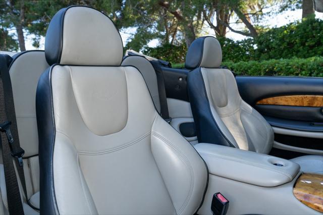 used 2002 Aston Martin DB7 Vantage car, priced at $35,000