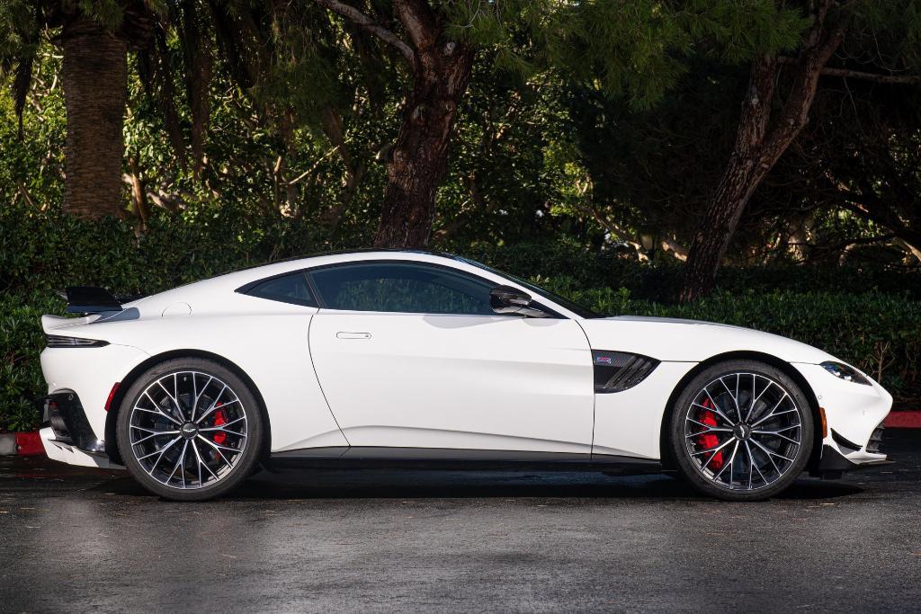 new 2023 Aston Martin Vantage car, priced at $187,730