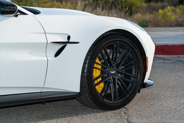 new 2025 Aston Martin Vantage car, priced at $221,600